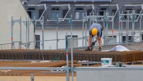 Bau bricht um 85 Prozent ein - Neue Schock-Analyse zeigt riesiges Wohn-Problem