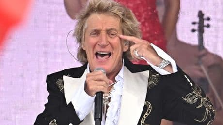 Rod Stewart fans divided as they spot 'problem' with Glastonbury Legends slot