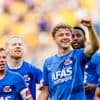 AZ krijgt tiental NAC pas laat op de knieën: Sven Mijnans goudhaantje in Breda