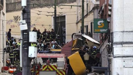 Accidente en Lisboa: todo lo que se sabe del descarrilamiento mortal del funicular de Glória