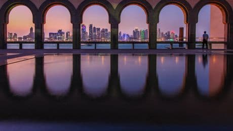 Influencer pour exister : comment le Qatar s’achète une place au sommet