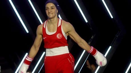 Buse Naz Çakıroğlu yarı finalde!
