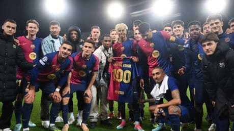 Lamine Yamal acabó el partido de su vida triste y espoleado por Thuram: "El mejor del mundo es francés y el segundo también"