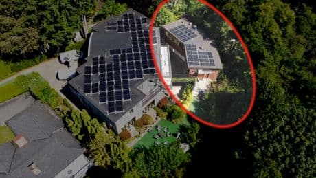 ‘Zero permits, zero inspections’: West Vancouver orders demolition of newly-built home