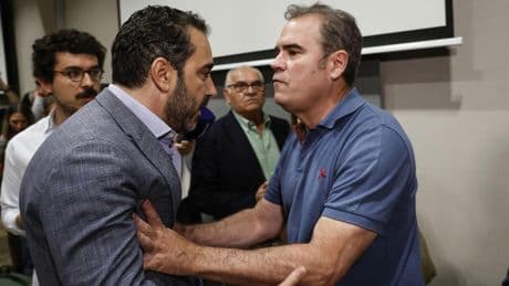 El carnaval del tardosanchismo demuestra que 'Spain is different'