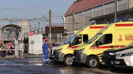 Train Derails in Western Russia After Bridge Collapse, Killing at Least 7