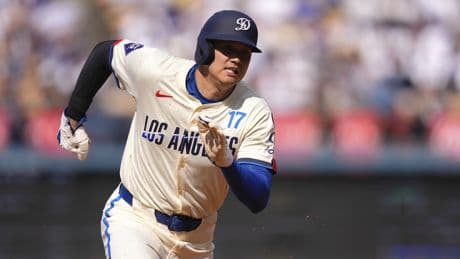 Shohei Ohtani appears to doze off during Dodgers’ demolition of Yankees