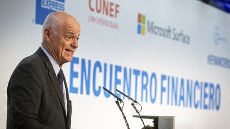 Europa estudia aligerar la carga de la regulación bancaria