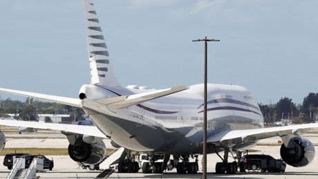 Les images de l’intérieur du luxueux Boeing 747 offert par le Qatar à Donald Trump