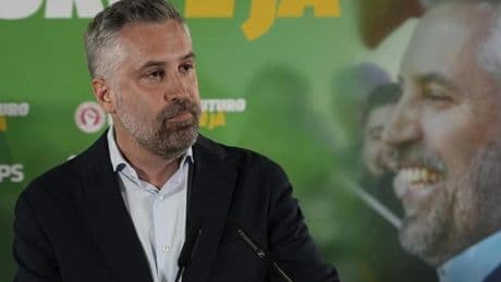 Dimite el líder socialista portugués, Pedro Nuno Santos, tras su debacle en las legislativas