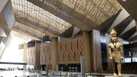 El Gran Museo Egipcio ya tiene fecha definitiva de inauguración: el coloso faraónico abrirá junto a las pirámides de Giza antes de fin de año