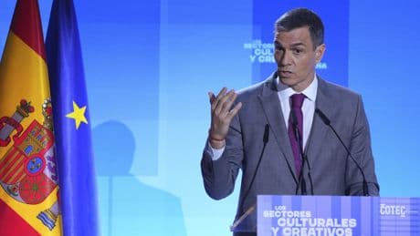 Pedro Sánchez alienta la movilización política de la cultura con "su poder de persuasión": "Se equivoca quien exige un sector cultural anodino y equidistante"