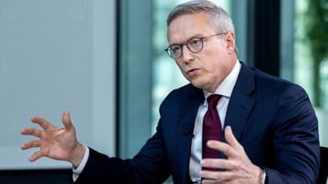 Digitalminister Wildberger in BILD - „Wenn ich ein Faxgerät sehe, fliegt es raus“