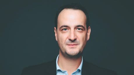 Charles-Édouard Escurat : «La France a gagné une place dans le classement européen des biothérapies»
