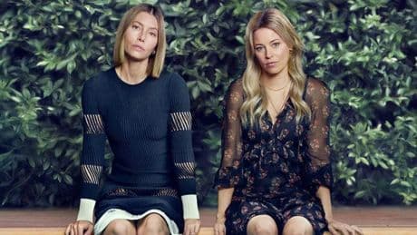 'La Mejor Hermana' (Prime Video): ¿vale la pena la serie de Jessica Biel y Elizabeth Banks?