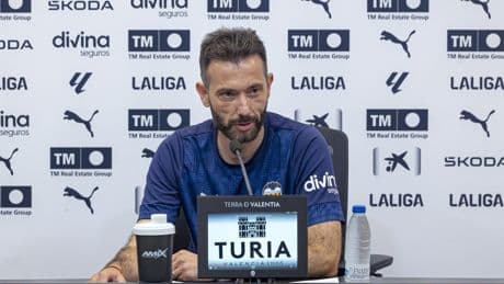 Corberán: “La plantilla del Valencia no está cerrada”