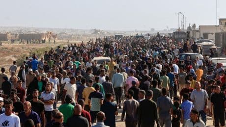 Liveblog Nahost: Tausende stürmen Verteilzentrum von neuer Hilfsorganisation im Gazastreifen