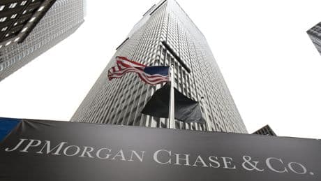 JPMorgan despedirá a los analistas que acepten entrevistas de trabajo en otras firmas