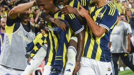 Fenerbahçe Süper Lig'de sezonu açıyor