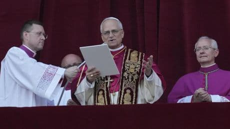 Sus primeras palabras: “Queremos ser una iglesia que camina y busca la paz”