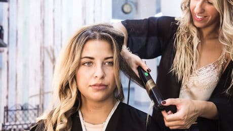 Gefährlicher Trend - Dieses Hair-Styling schädigt Ihre Lunge