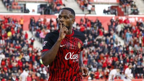 Larin, tajante decisión en torno a su futuro
