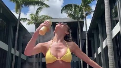 Golf Wag Jena Sims ‘test drives her bikinis for summer’ with fans unable to pick between skimpy outfits