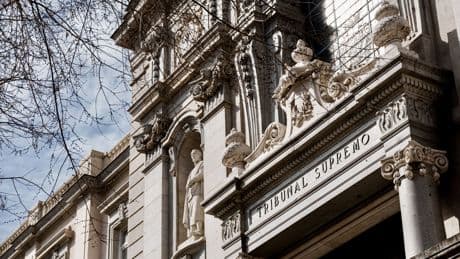 El Supremo exime de tributar en el IRPF la indemnización por despido de altos cargos