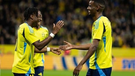 Anthony Elanga sends message to Alexander Isak over Liverpool transfer