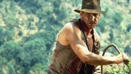 La frusta di Indiana Jones venduta all'asta per 525.000 dollari: era stata donata alla principessa Diana