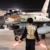 Israël valt Houthi-doelen in Jemen aan na raketinslag bij luchthaven Tel Aviv