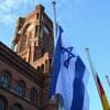 Nahostkonflikt: Linke und Grüne wollen Palästinenserfahne vor Rotem Rathaus