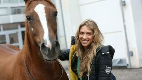 Nicole Berlusconi: «Io, animalista nel nome di zio Silvio. La politica non fa abbastanza»