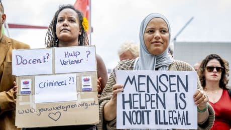 Inspecties waarschuwen minister voor gevolgen van strafbaarstelling illegaliteit