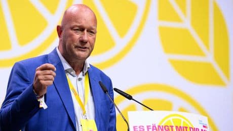 Thomas Kemmerich tritt aus FDP aus – Parteispitze reagiert kühl