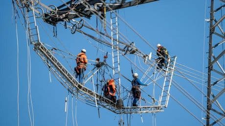 Energiewende: Das Energienetz in neue Leistungsklassen bringen: So kann mehr Strom durch die Leitungen fließen