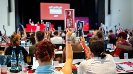 Parteitag Linke: Parteibasis pocht auf Ämtertrennung beim Spitzenpersonal