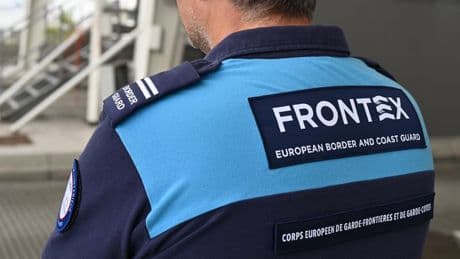 Grèce: un bateau de Frontex coule en mer Égée lors d'un sauvetage de migrants