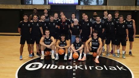 El Bilbao Basket presenta sus dorsales para la 2025/26 con una plantilla renovada