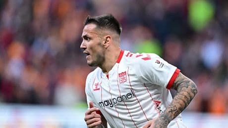 Sivasspor'dan Rey Manaj kararı