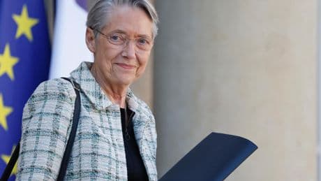 Baccalauréat 2025 : Élisabeth Borne va envoyer une instruction sur les consignes de correction