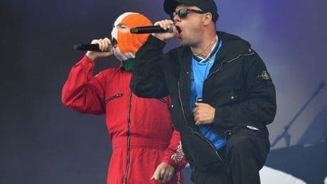 Kneecap vow to 'beat Government for second time in court' at biggest ever gig