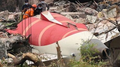 Incidente Air India, i due motori fuori uso dopo il decollo?