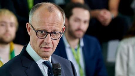 1. Telefonat! - Merz und Trump wollen Zoll-Zoff beenden