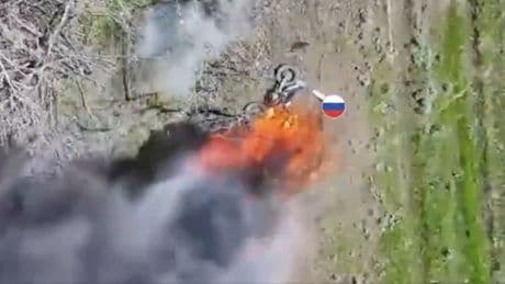 Moped statt Panzer - Putin schickt Motorrad-Moskauer in den Tod