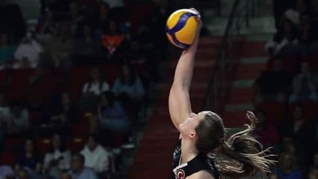 Wie krass ist das denn? - Bei IHR platzt fast der Volleyball