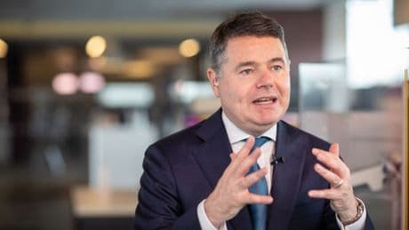 Donohoe vuelve a presidir el Eurogrupo tras la retirada de Cuerpo y el resto de sus rivales