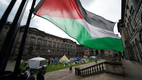 Minister calls on Israel to end ‘indefensible’ blockade on Gaza humanitarian aid