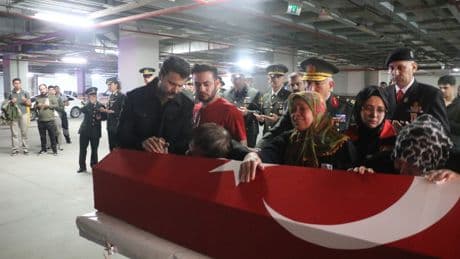 Şehit uzman çavuşun cenazesi, memleketi Afyonkarahisar'a getirildi