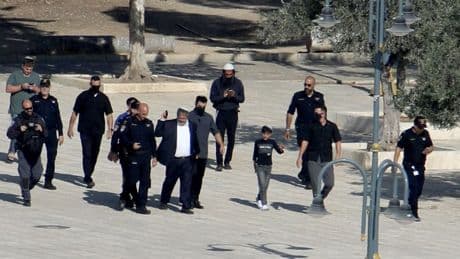 İsrailli bakandan Mescid-i Aksa’ya bir baskın daha